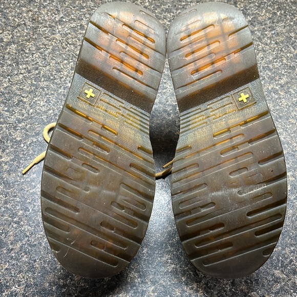 Doc Martens Softwair AirWair Men’s Boots - Picture 7 of 13